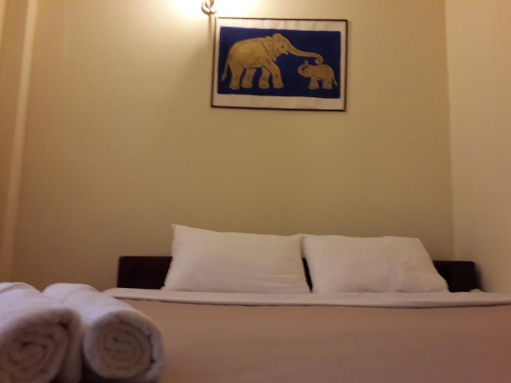 A Tee Guesthouse Luang Prabang Zewnętrze zdjęcie
